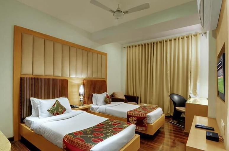 Bedroom 3, Hotel Balaji Central, Ratlam
