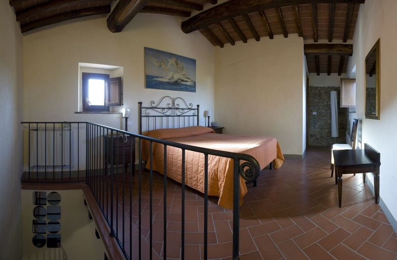 Bedroom 2, Le Noci, Siena