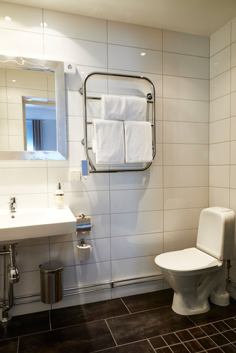 Bathroom 5, Hotell Stadsparken, Helsingborg