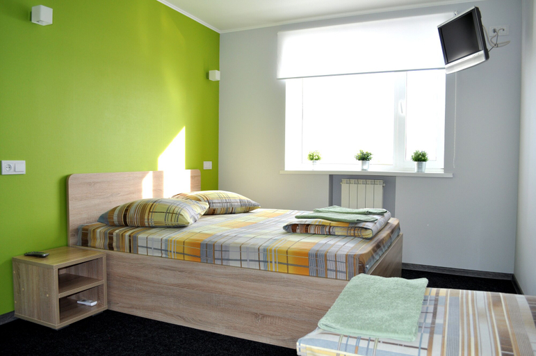 Bedroom 2, Motel Saratov, Tatishchevskiy rayon