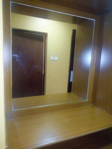 Others 4, Le Grand Hotel Oyugis, Kasipul