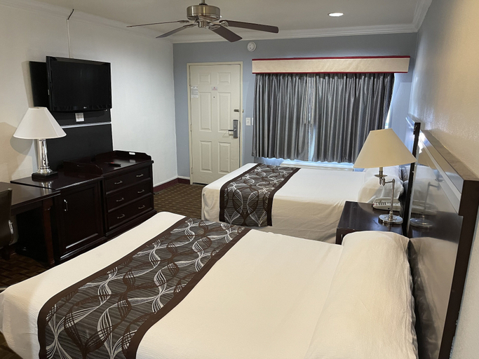 Bedroom 3, Hollywood Guest Inn, Los Angeles