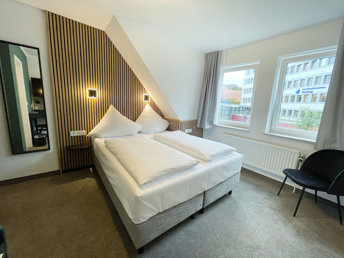 Bedroom 4, Hotel Xenia, Flensburg