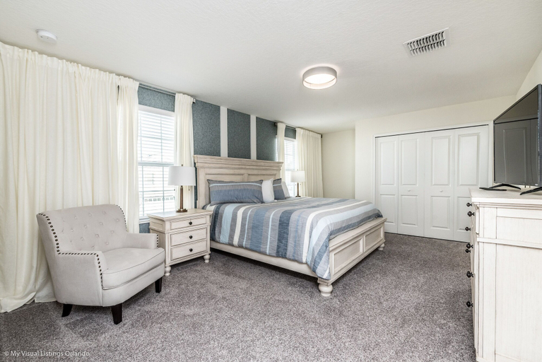 Bedroom 2, 6 Bdrm 5 BA Vacation Home, Osceola