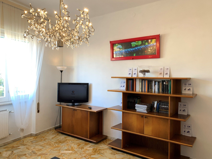 Interior, House Dinigi, Genova