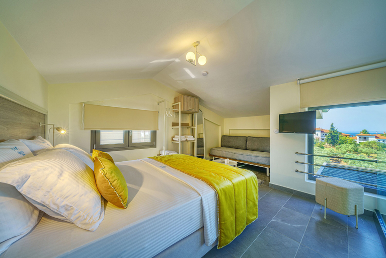 Bedroom 4, Miroes Suites, Central Macedonia