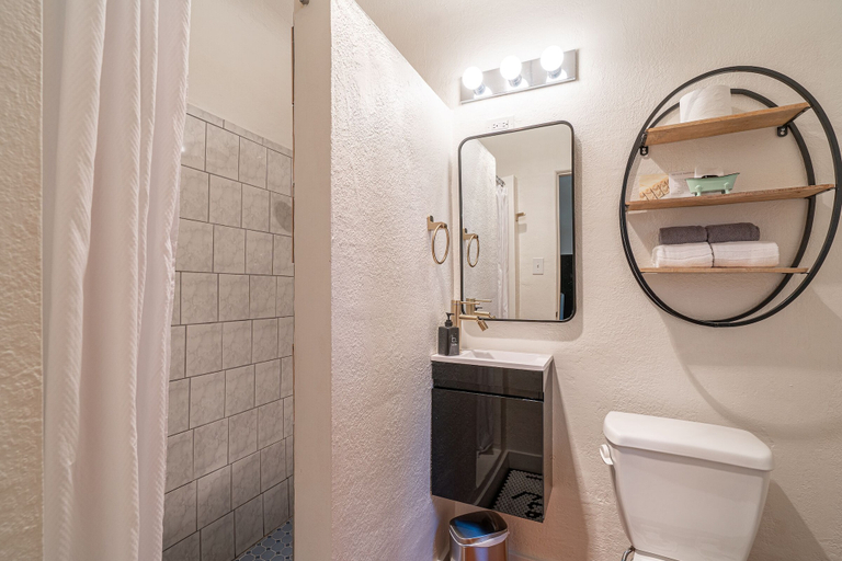 Bathroom 3, b.side motel + rv, Coos