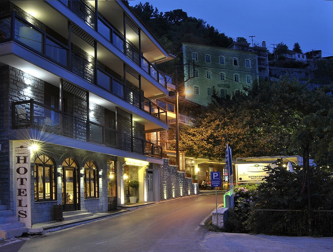 Exterior & Views 2, Hotel Kentrikon, Peloponnese
