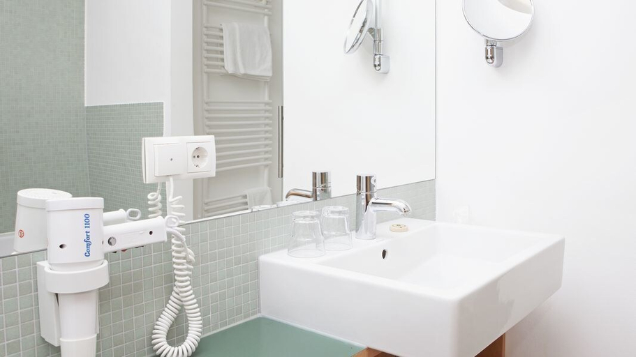 Bathroom, Gidibauer Hof, Passau