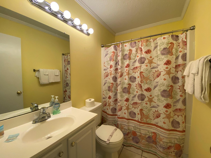Bathroom 4, Ocean Forest Villas by Palmetto Vacations, Horry
