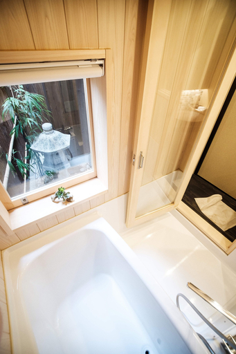 Bathroom, Kiyomizuya, Kyoto