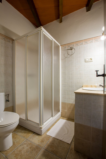 Bathroom 5, Hostal Valle del Sol Confort Rooms, Málaga