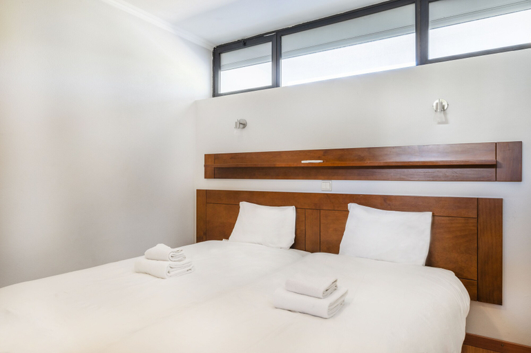 Bedroom 4, Pé do Lago 1 Bedroom Apartment with Pool, Loulé