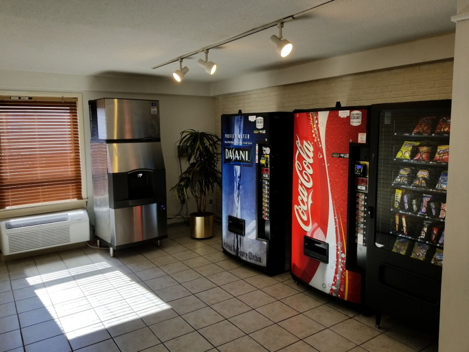 Food & Drinks 5, Days Inn by Wyndham Manassas Battlefield, Prince William
