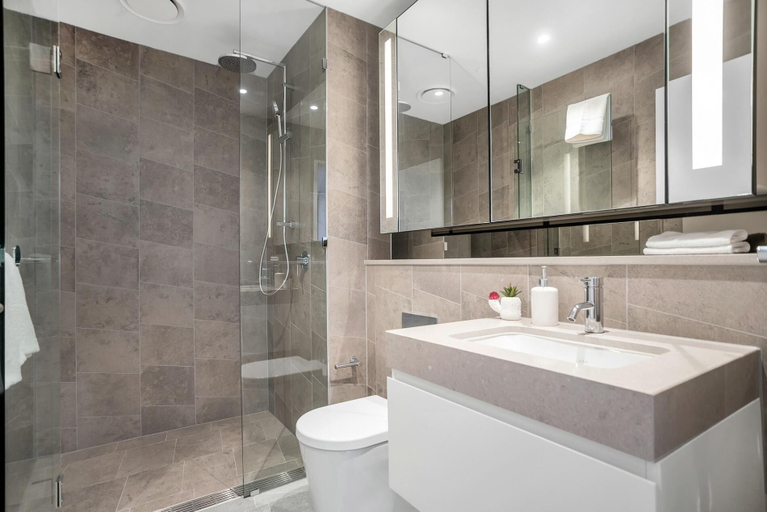 Bathroom 3, I02-china Town Luxury Service Apartment, Sydney