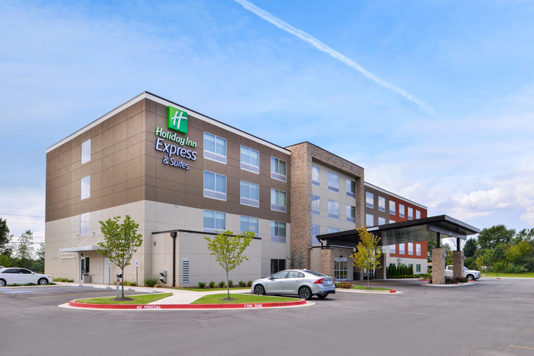 Exterior & Views 1, Holiday Inn Express & Suites SILOAM SPRINGS, Delaware