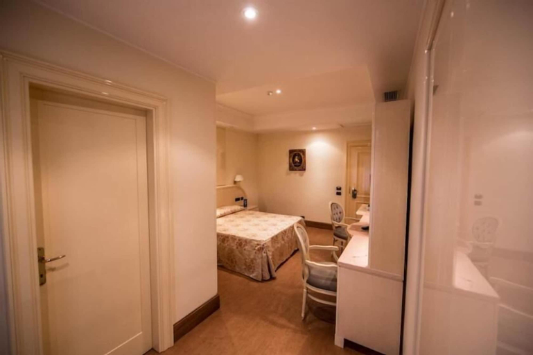 Bedroom 20
