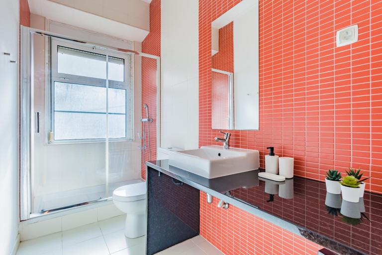 Bathroom 3, LX Urban Living, Lisbon