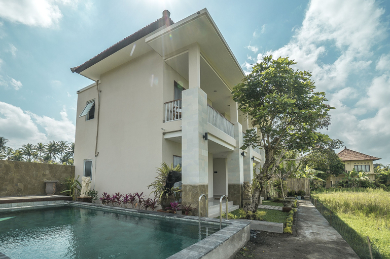 Putih DCarik Ubud, Gianyar
