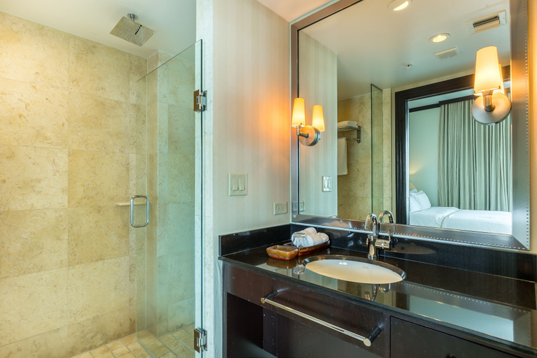 Bathroom 4, SBV Luxury Ocean Hotel Suites, Miami-Dade