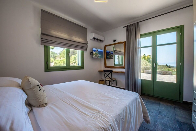 Bedroom 4, Stargaze Villas, Thessaly