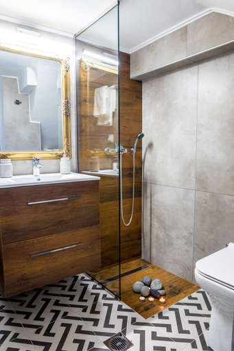 Bathroom 5, Luxurious Suite Maria, Crete