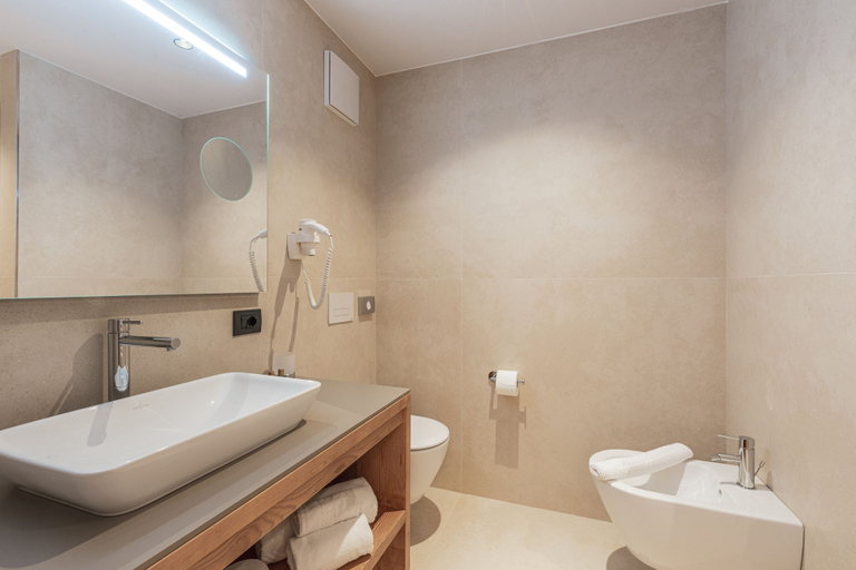 Bathroom 5, Bellavista, Trento