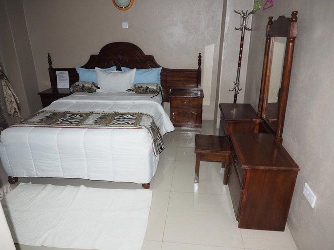Bedroom 5, Park Lodge, Ndola