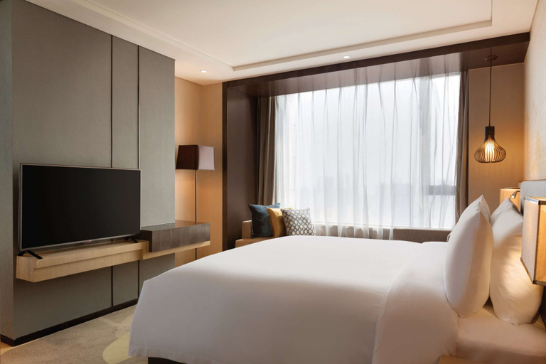 Bedroom 2, Hilton Garden Inn Dandong, Dandong
