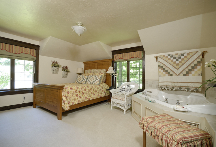 Bedroom 2, The Roost Bed and Breakfast, Outagamie