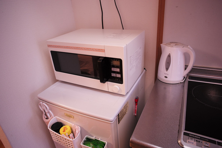 Others 5, Hosei apartment 301, Kobe