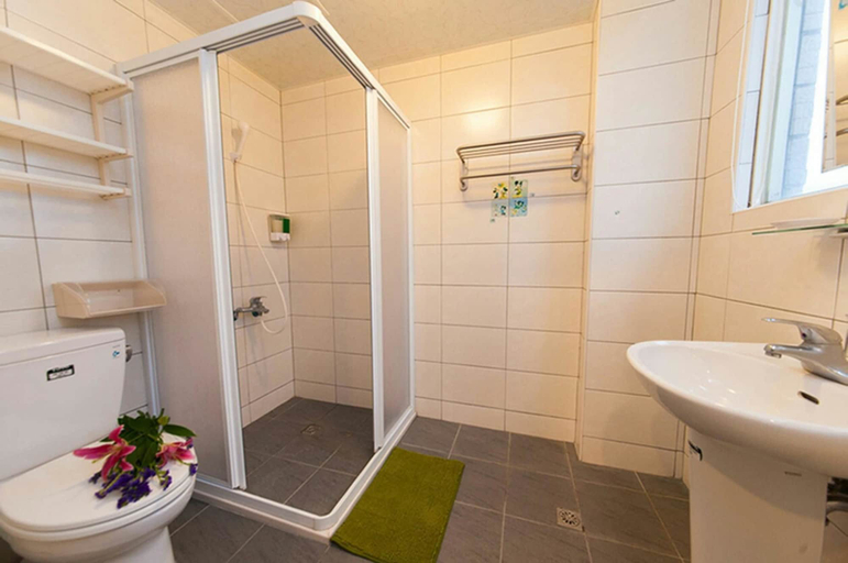 Bathroom 3, Rice Countryside B&B, Yilan