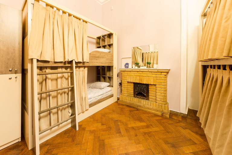 Bedroom 3, Khamsa Hostel, Baku