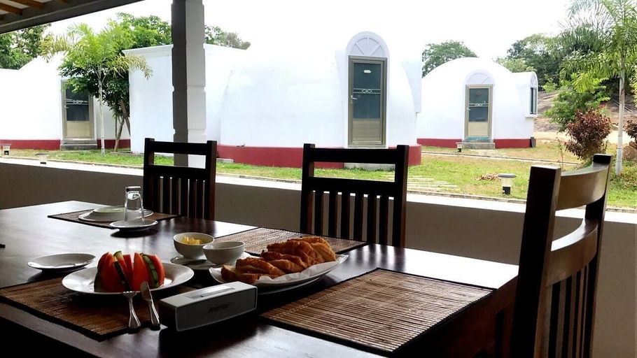 Food & Drinks 4, The Lion Kingdom Sigiriya, Dambulla