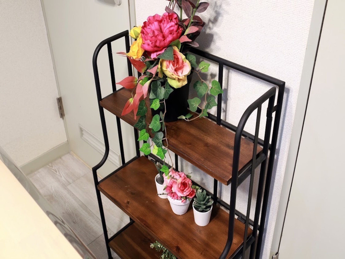Others 5, Primera, Shinjuku