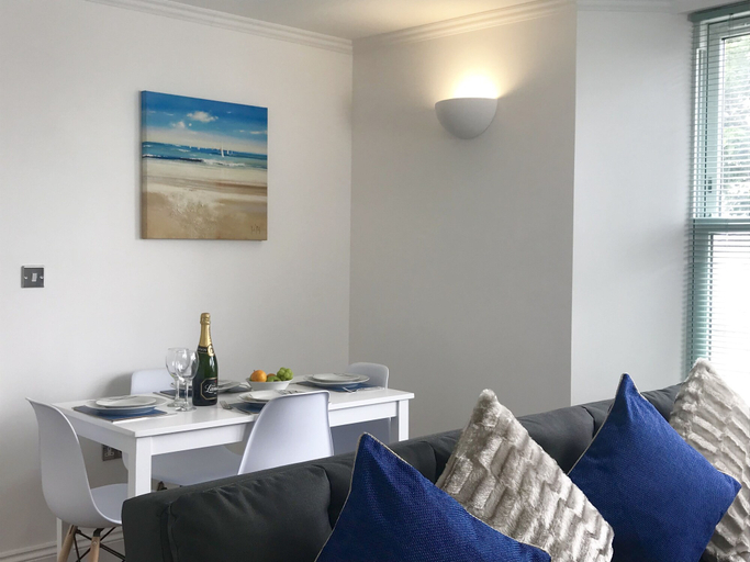 Others 5, Lux Blu - Truro Apartment, Cornwall