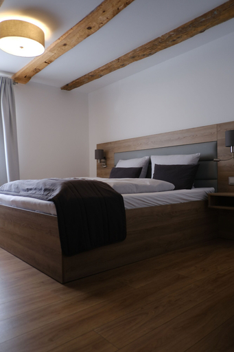 Bedroom 2, Hotel Adler Ittendorf, Bodenseekreis