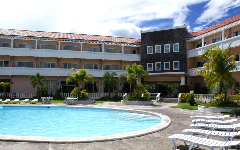 Exterior & Views 2, Vista Marina Hotel and Resort, Olongapo City