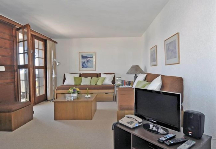 Living room 5, Zum altu Gadu 3 Ost, Raron