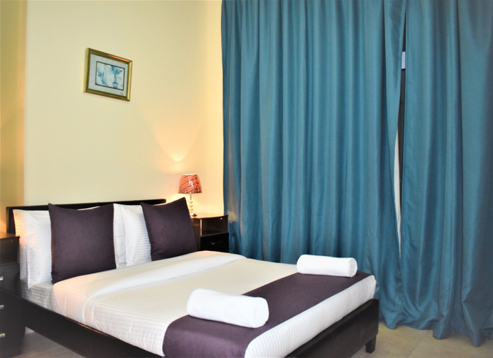 Room 2, Beautiful One Bedroom Apartment in Tecom, Dubai