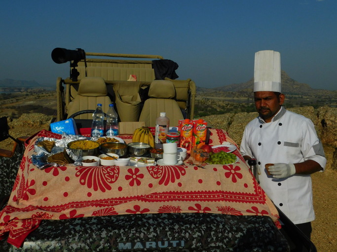 Food & Drinks 5, Jawai Bera Leopard Camp, Pali