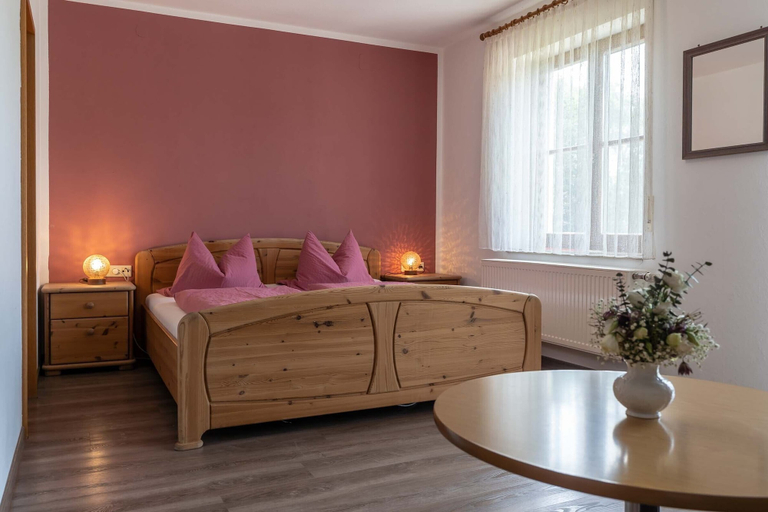 Bedroom 3, Gasthof Zur frohen Einkehr, Ansbach