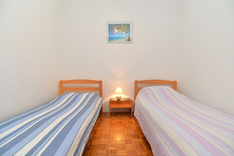 Bedroom 2, Apartment 1956, Pula
