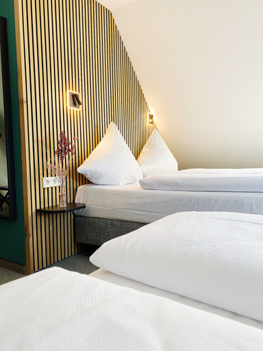 Bedroom 3, Hotel Xenia, Flensburg
