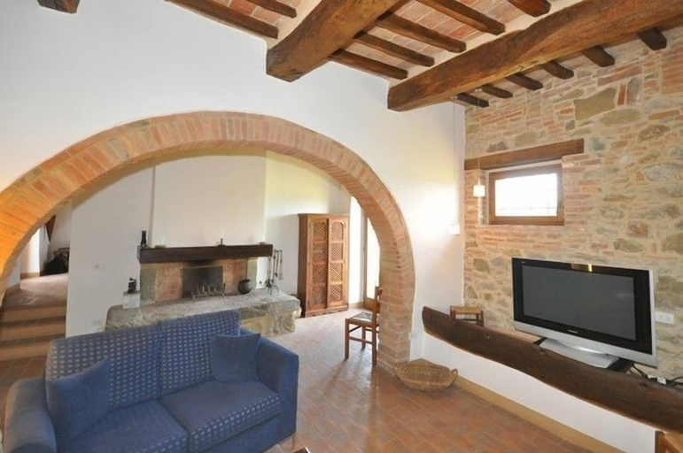 Others 4, Poggio Del Sole, Arezzo