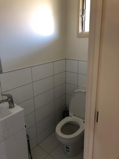 Bathroom 3, Otematata Escapes, Waitaki