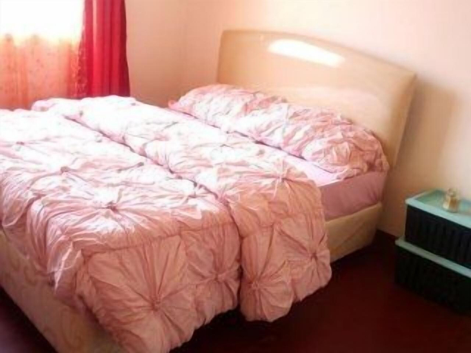 Bedroom 2, Gina's Heaven, Embakasi East