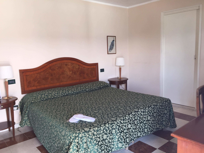 Bedroom 4, Villa Cappellina, Brescia