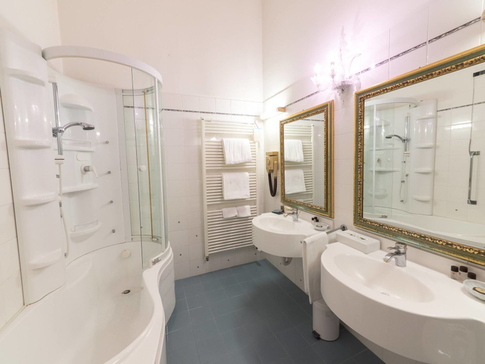 Bathroom 4, Villa Revedin, Treviso