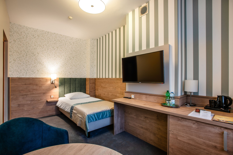 Bedroom 3, Hotel La Mar, Kielce